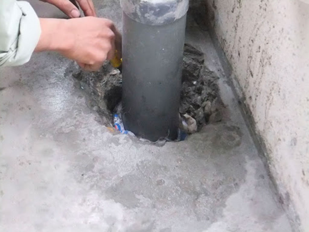 chống thấm cổ ống thoát sàn